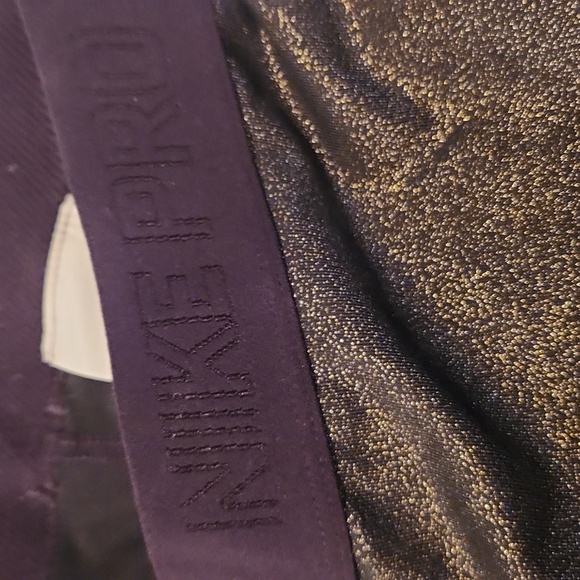 Nike Pro Dri Fit Black/Gold Metallic Swoosh Training Tights XS - Picture 7 of 10